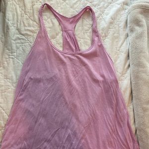 Size 8 purplish pink lululemon tank